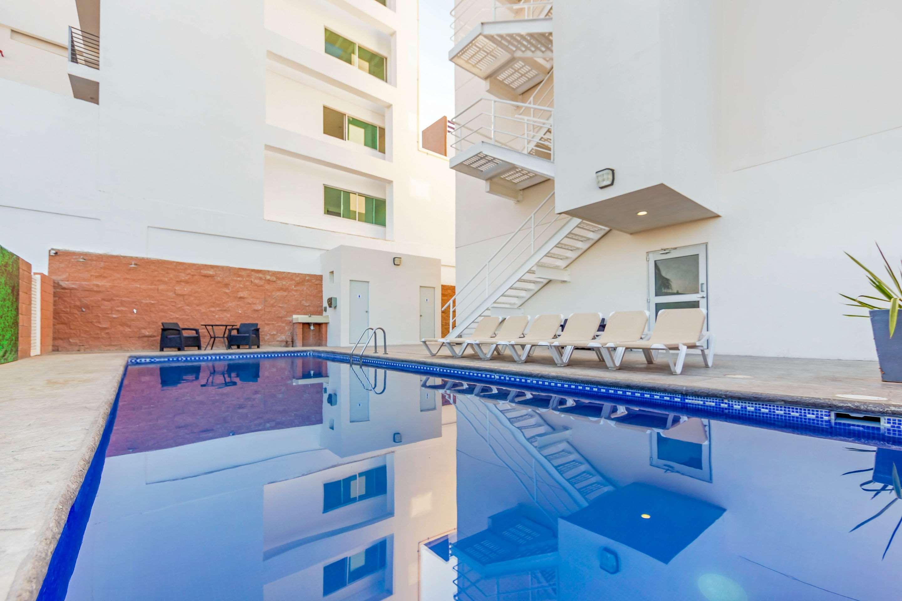 Sleep Inn Mazatlán Exterior foto